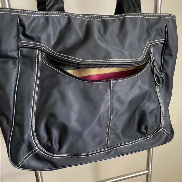 Nine West tote - Picture 3 of 12